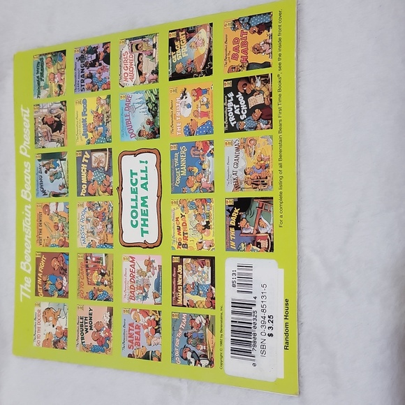 The Berenstain Bears Go To Camp - Picture 2 of 4